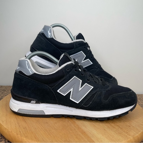 New Balance Other - New Balance 565 Mens | Size UK 7| Black Suede